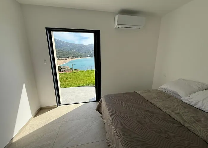 Vue Villa Calcatoggio (Corsica)